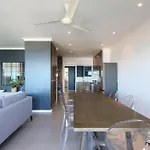 Number 5104 - Contemporary Clifton Apartment